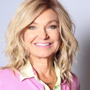 Meet your Posher, Mel